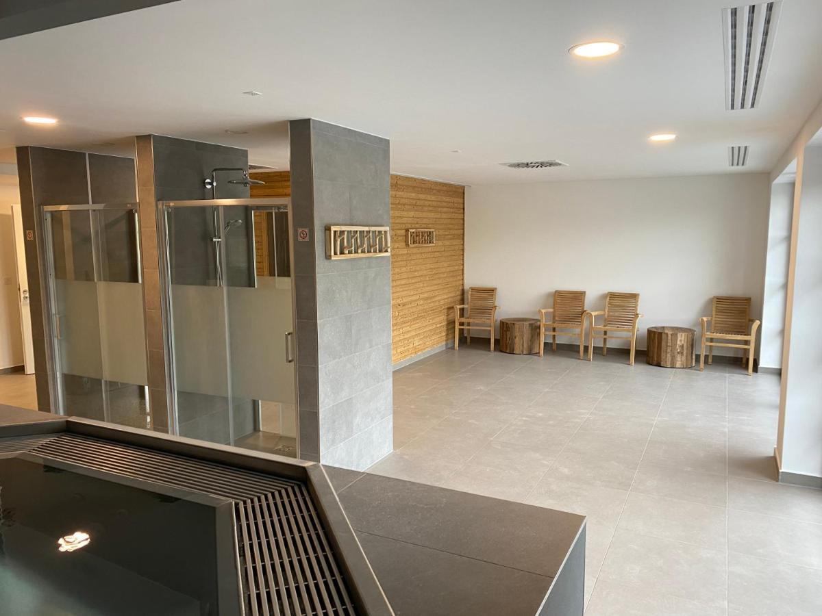 Wellness Apartman Pila ควิลดา ภายนอก รูปภาพ