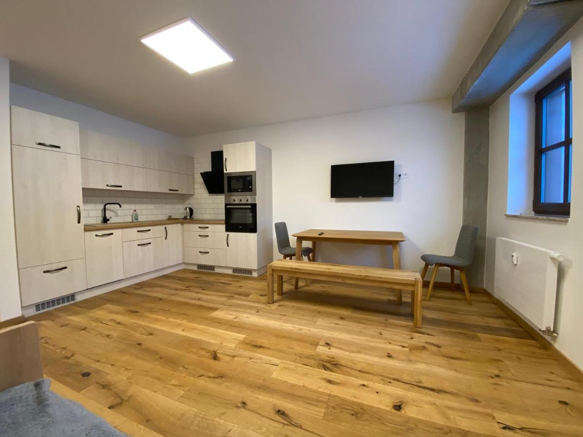 Wellness Apartman Pila ควิลดา ภายนอก รูปภาพ