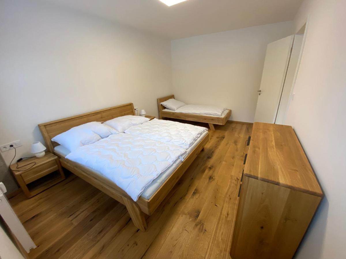 Wellness Apartman Pila ควิลดา ภายนอก รูปภาพ