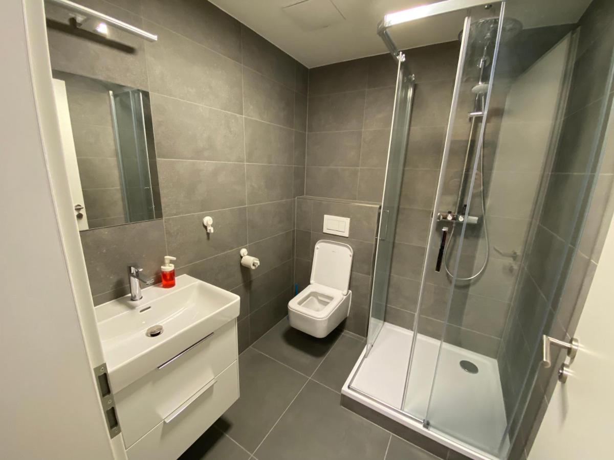 Wellness Apartman Pila ควิลดา ภายนอก รูปภาพ