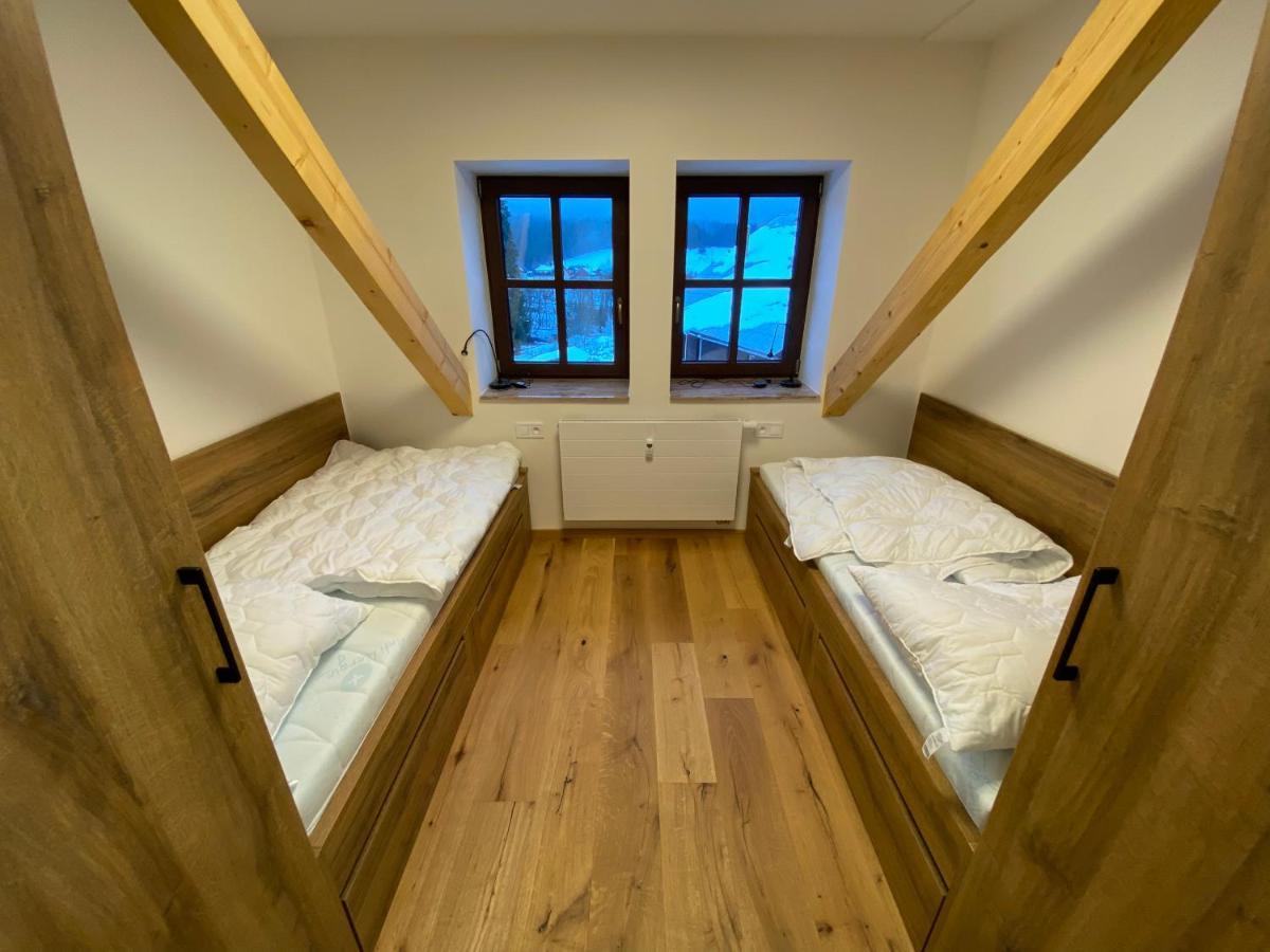 Wellness Apartman Pila ควิลดา ภายนอก รูปภาพ